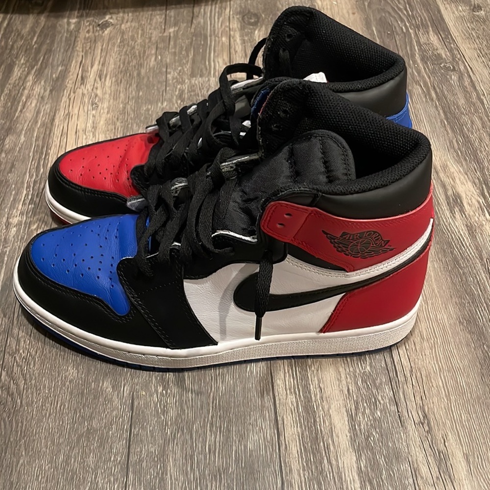 Jordan 1 retro top 3 (COPY)